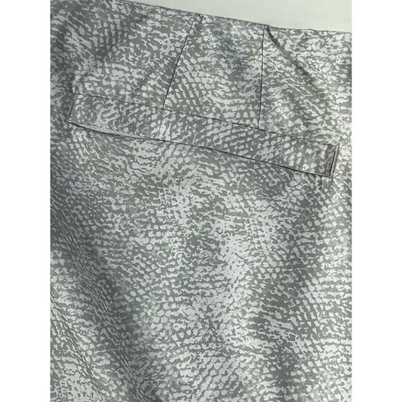 Athleta Venture‎ Printed Pant Size 6P - Picture 5 of 12